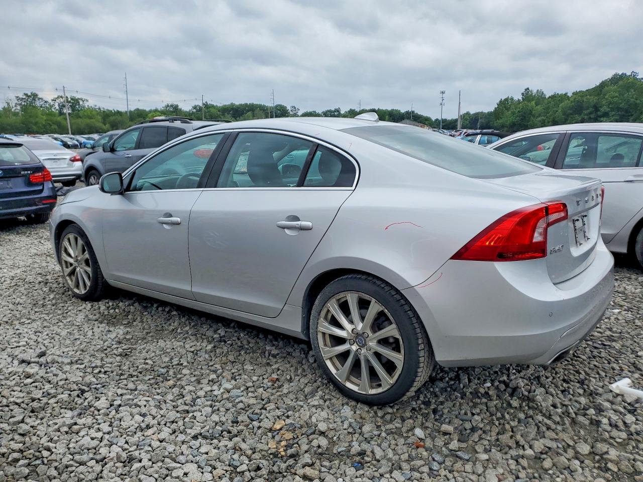 2017 VOLVO S60 PREMIER — снимка 2