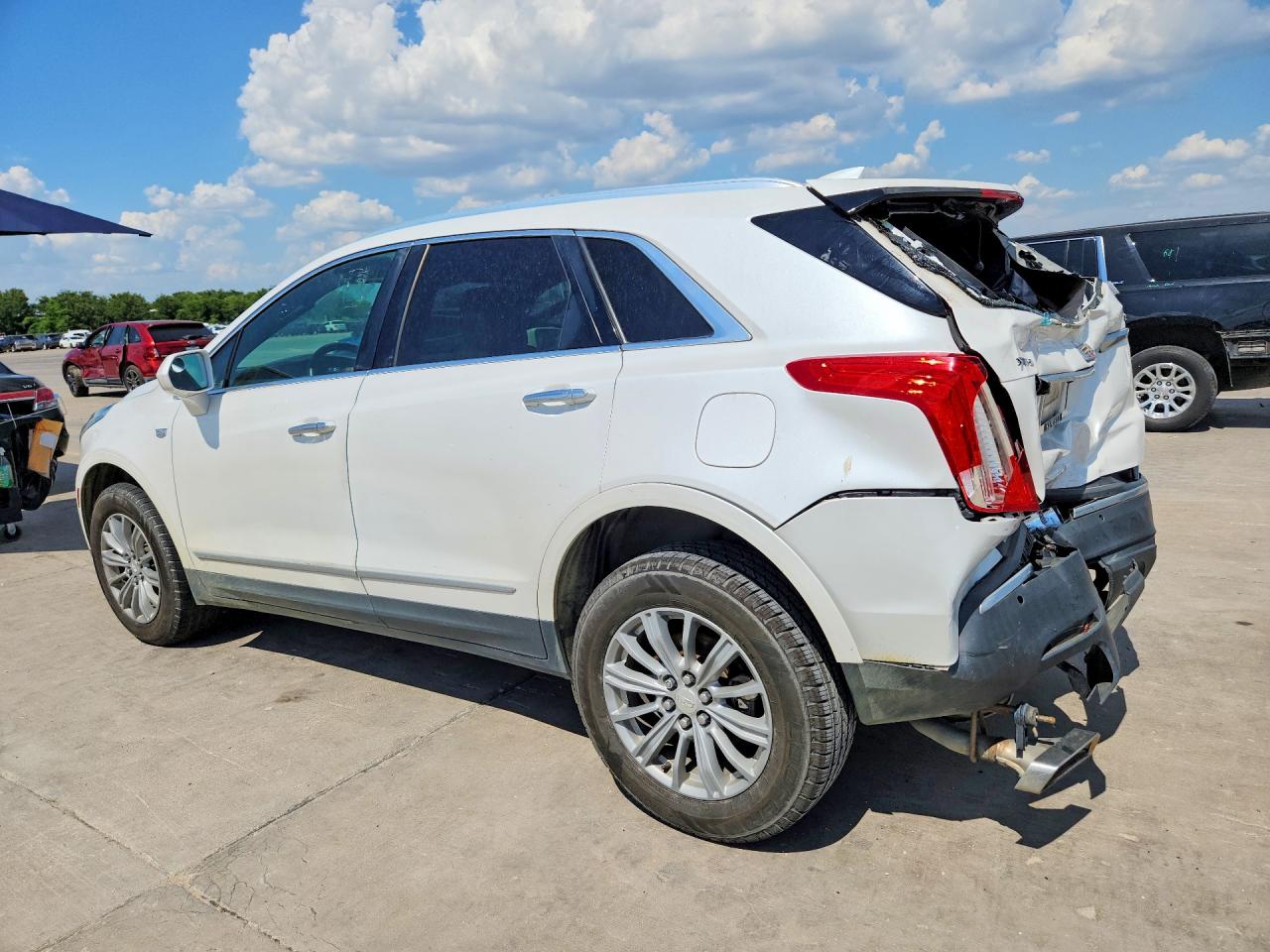 2017 CADILLAC XT5 — снимка 2