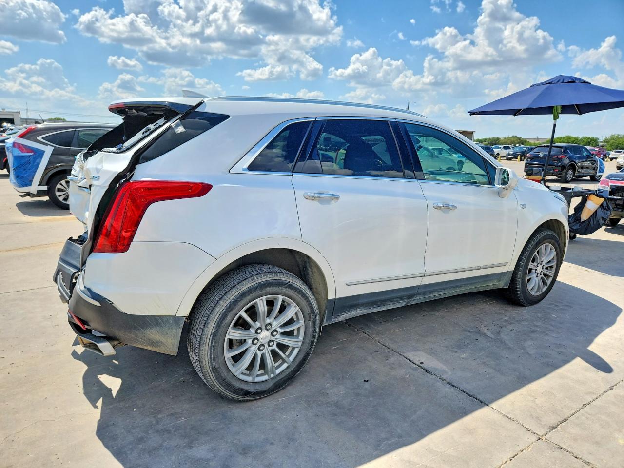 2017 CADILLAC XT5 — снимка 3