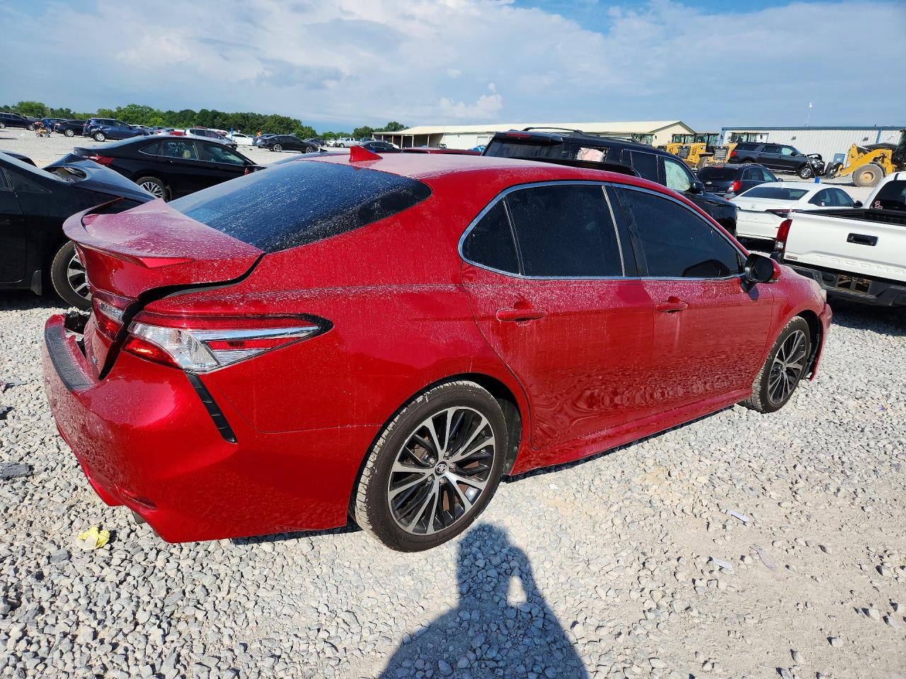 2020 TOYOTA CAMRY SE — снимка 3