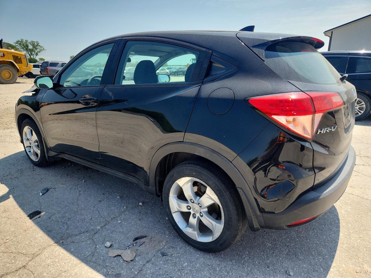 2016 HONDA HR-V LX — снимка 2
