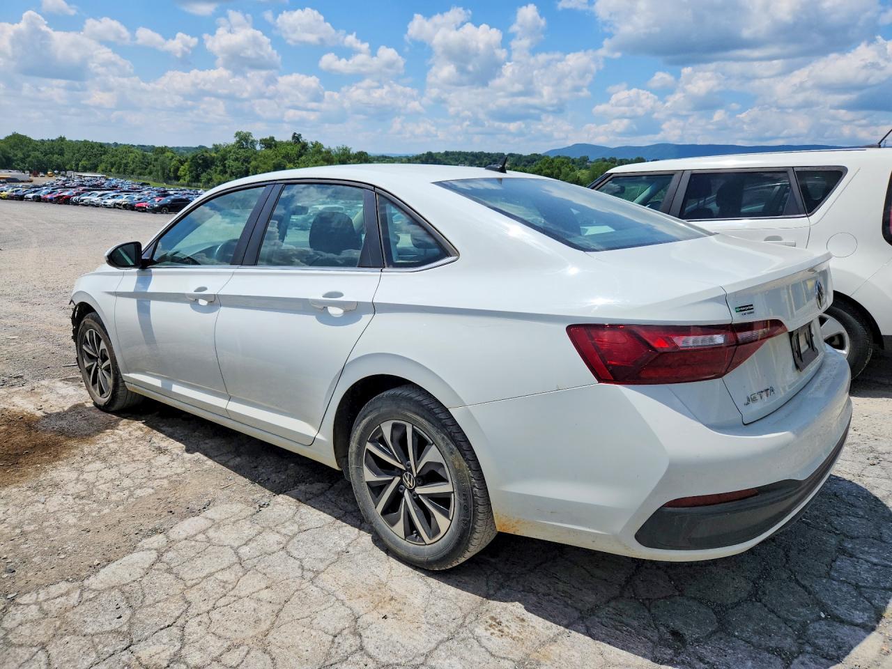 2024 VOLKSWAGEN JETTA S — снимка 2