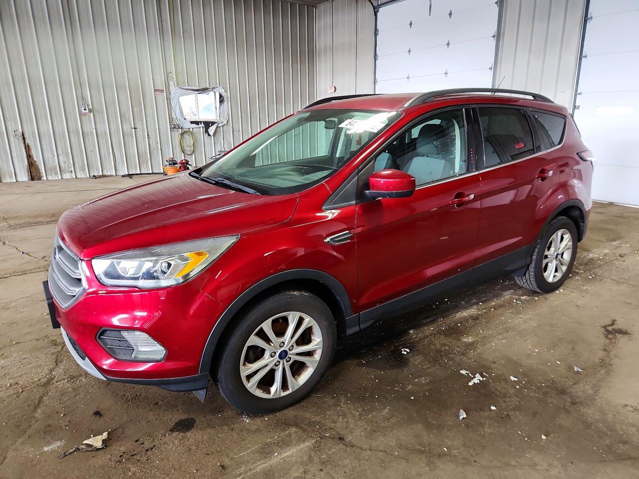 2017 FORD ESCAPE SE