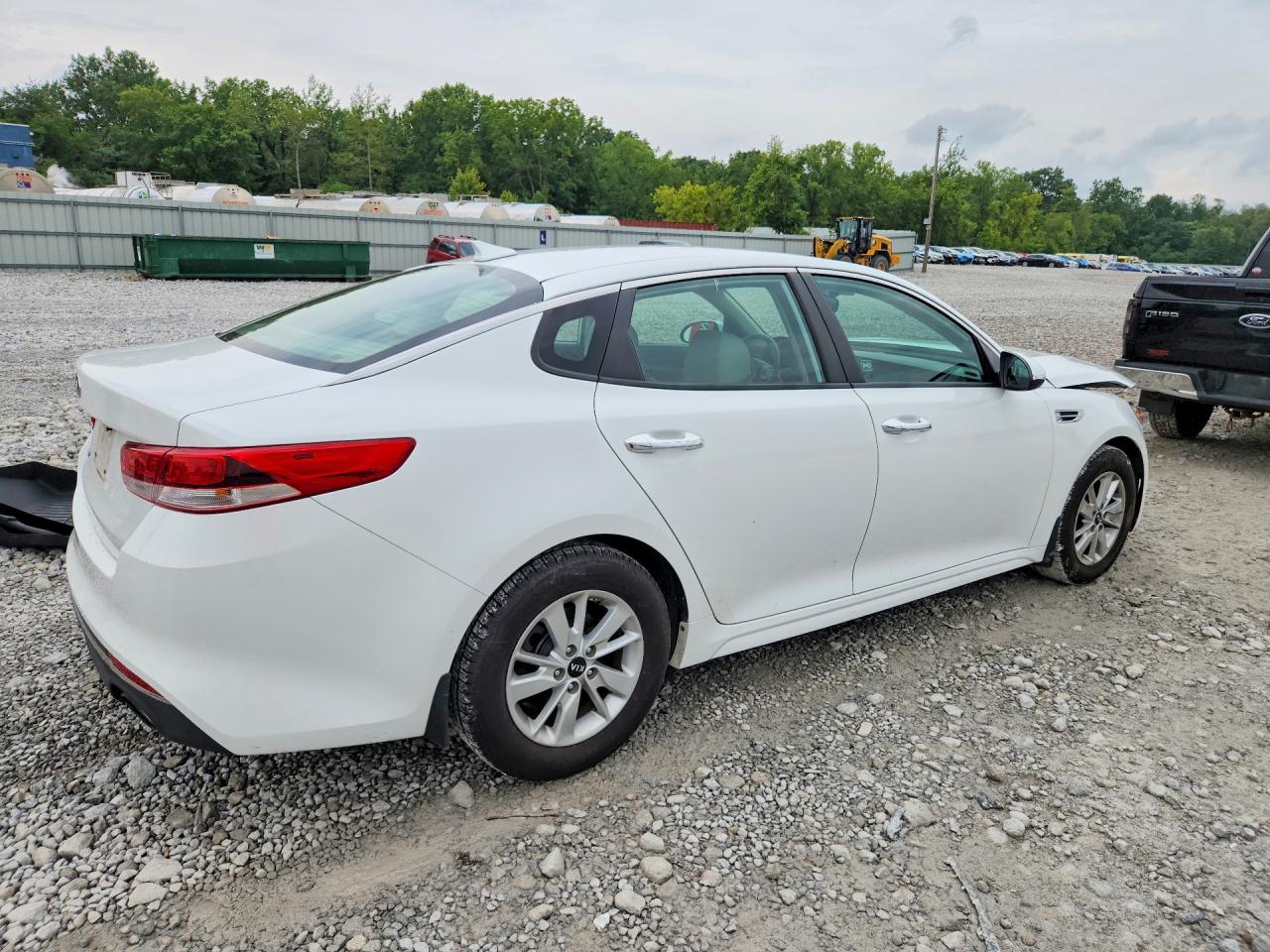 2016 KIA OPTIMA LX — снимка 3