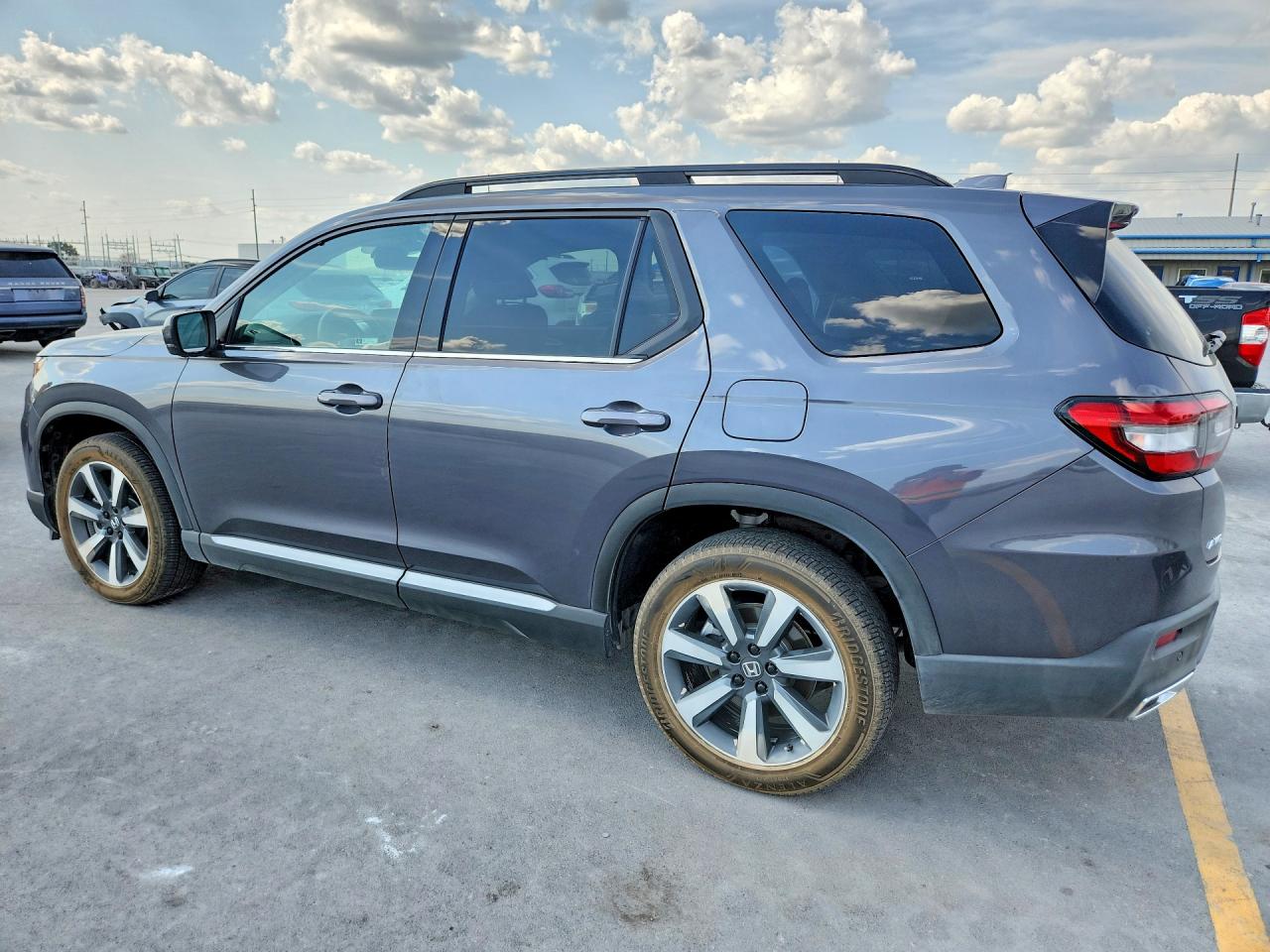 2025 HONDA PILOT ELITE — снимка 2
