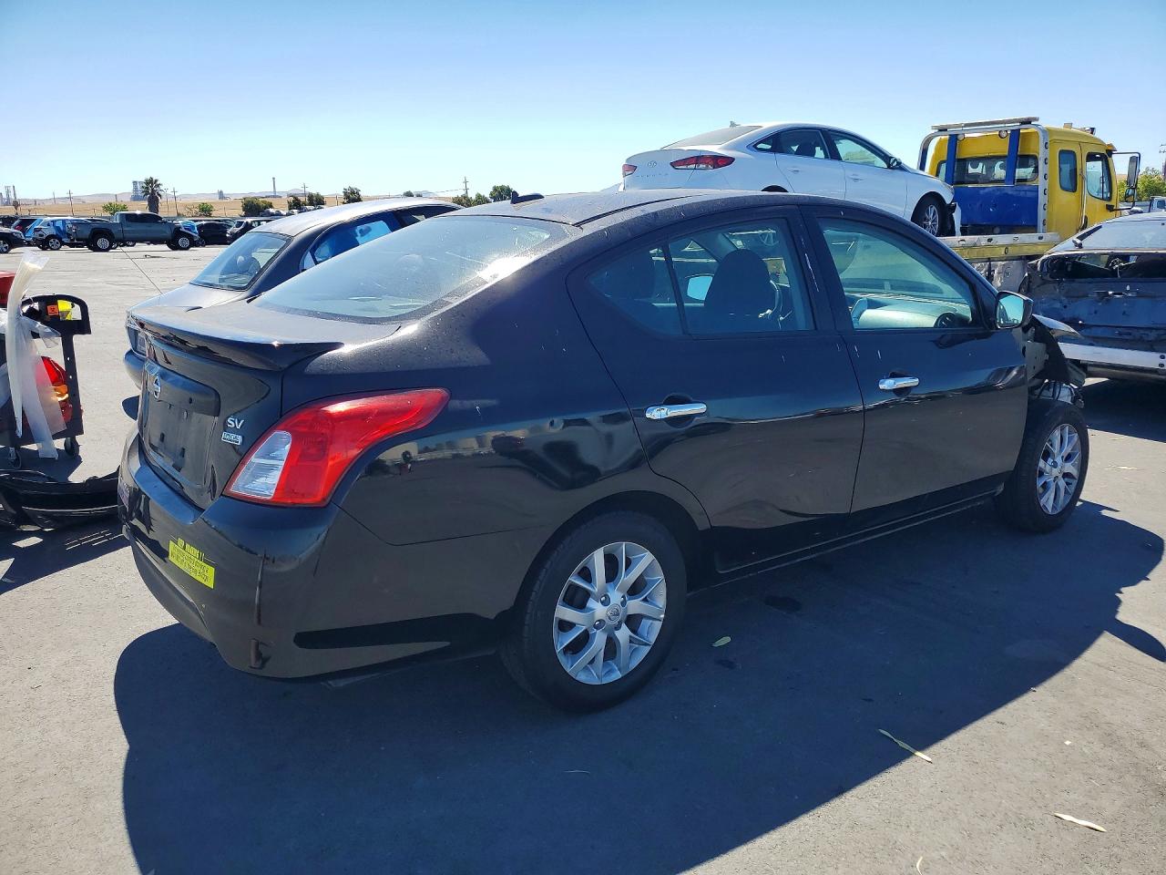 2018 NISSAN VERSA SV — снимка 3