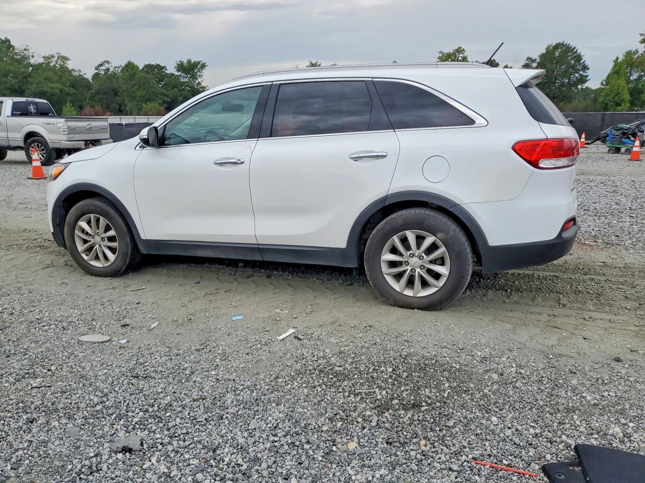 2018 KIA SORENTO LX V6 — снимка 2