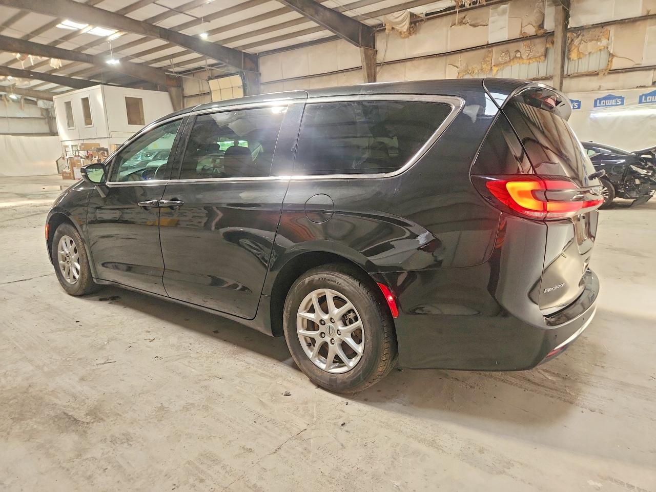 2023 CHRYSLER PACIFICA TOURING L — снимка 2