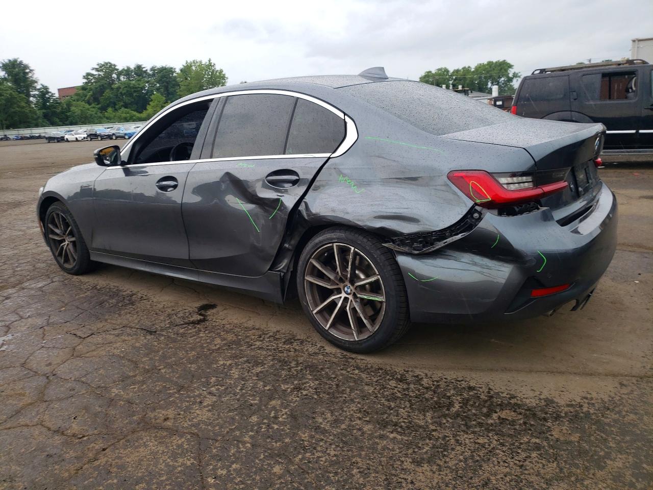 2021 BMW 330XI — снимка 2