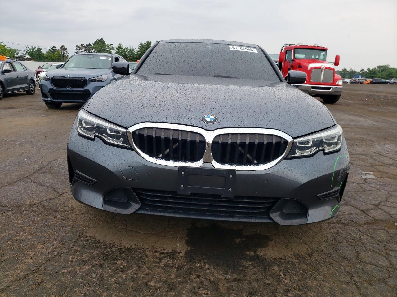 2021 BMW 330XI — снимка 5