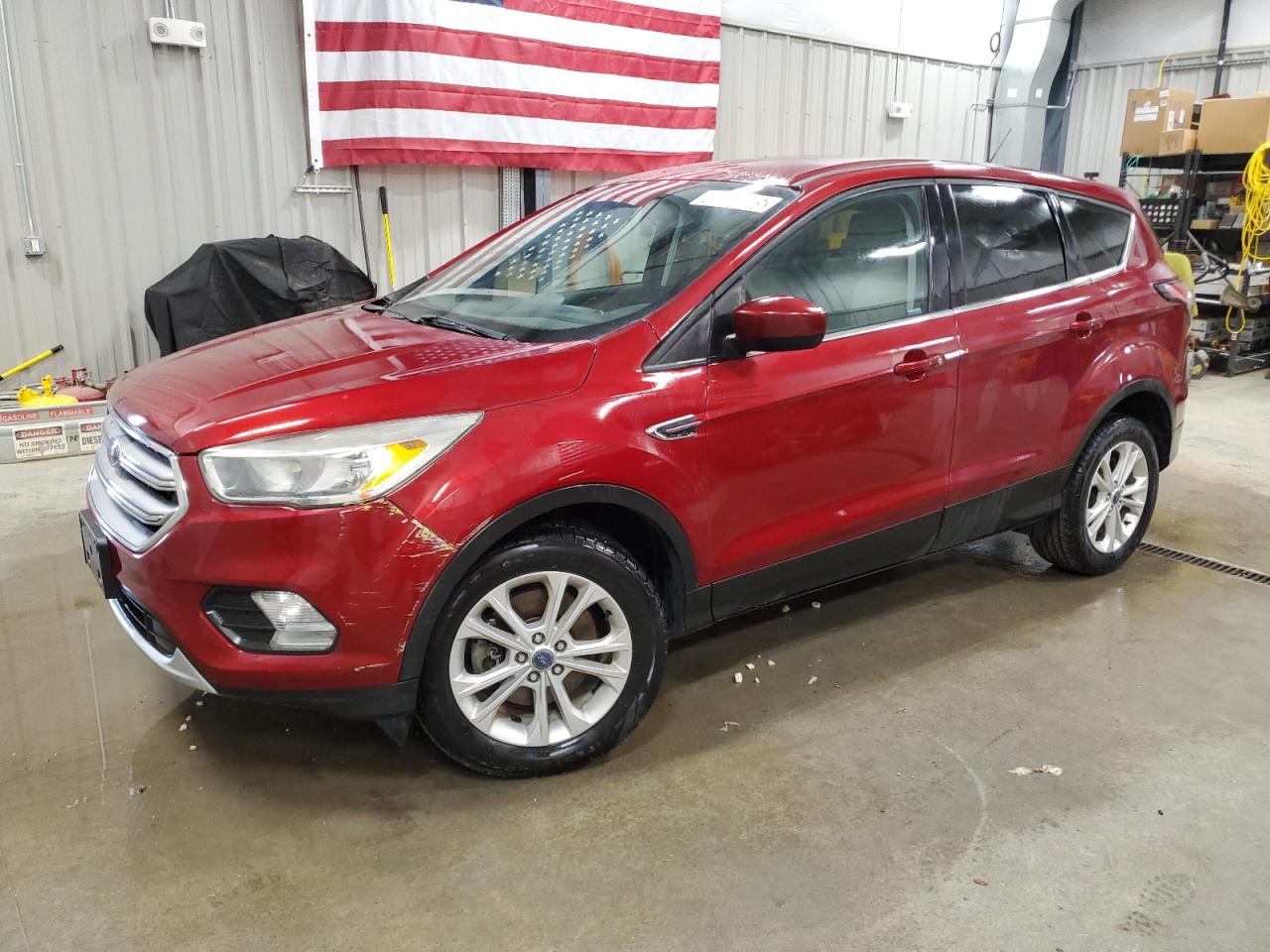 2017 FORD ESCAPE SE