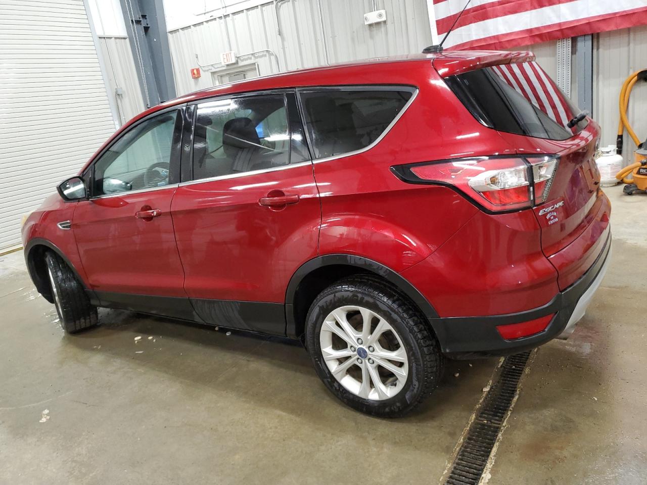 2017 FORD ESCAPE SE — снимка 2