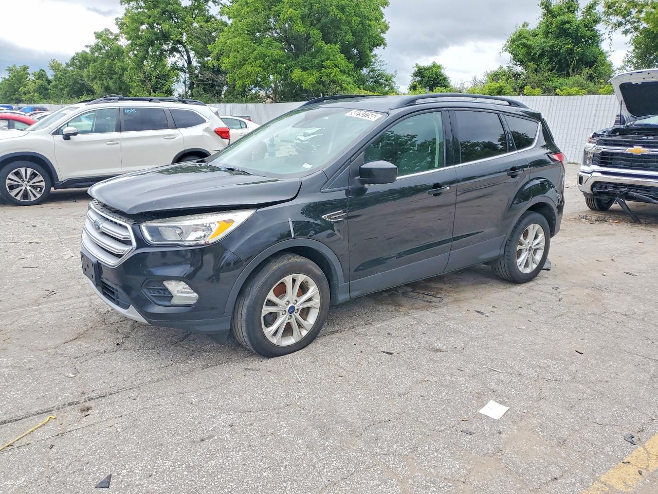 2018 FORD ESCAPE SE