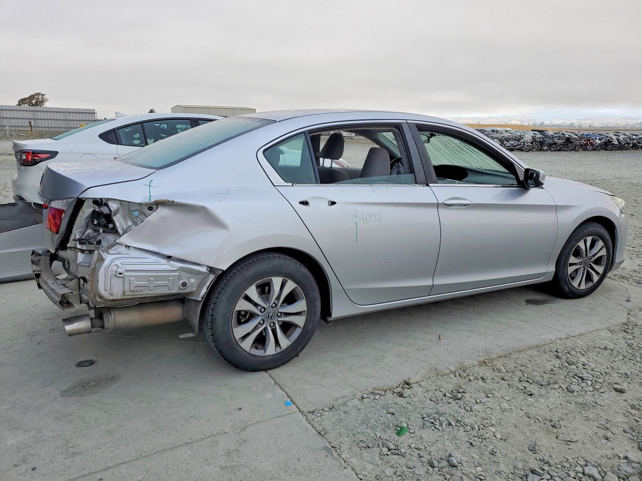 2015 HONDA ACCORD LX — снимка 3