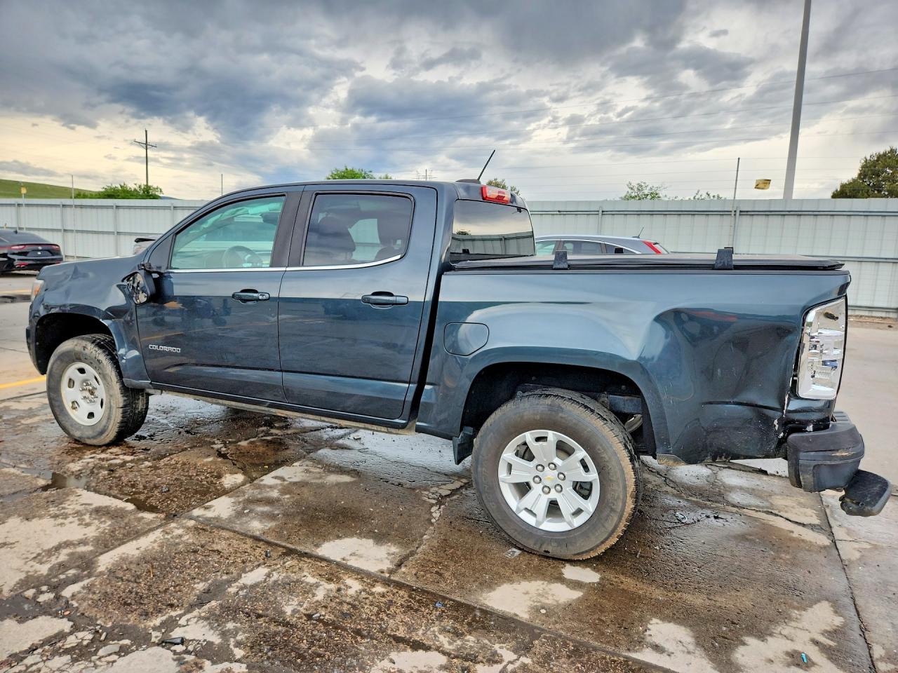 2017 CHEVROLET COLORADO LT — снимка 2