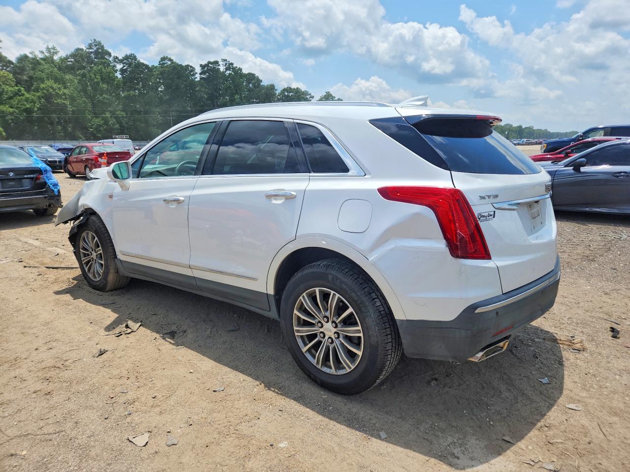 2017 CADILLAC XT5 LUXURY — снимка 2
