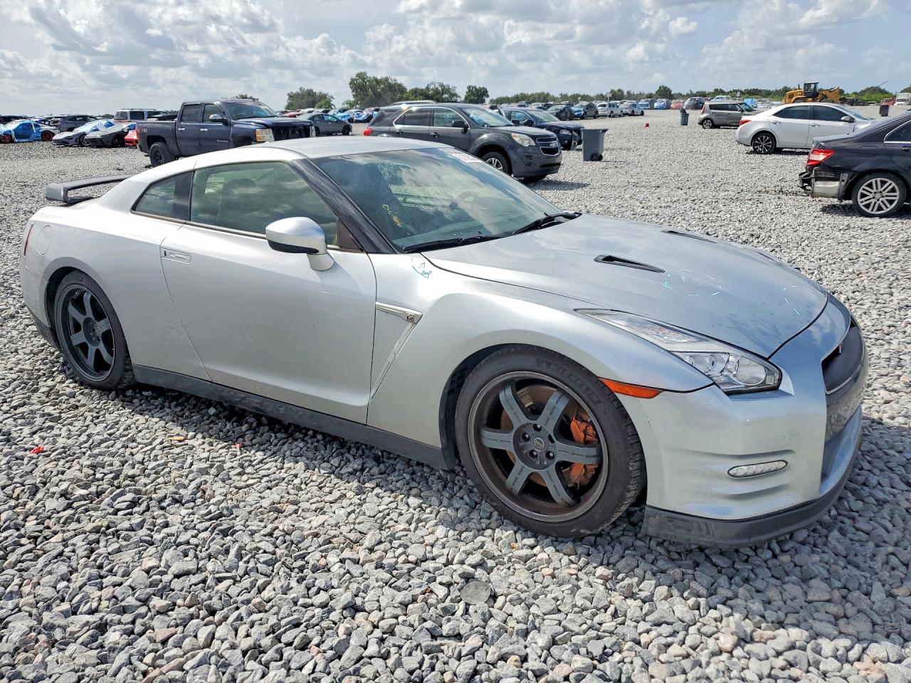 2016 NISSAN GT-R BLACK EDITION — снимка 4