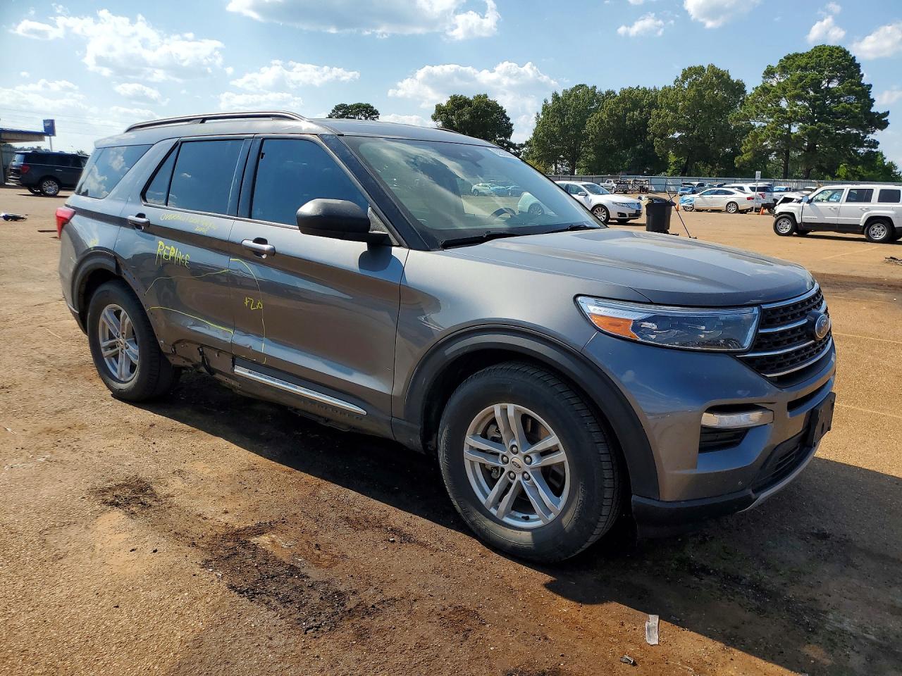 2021 FORD EXPLORER XLT — снимка 4