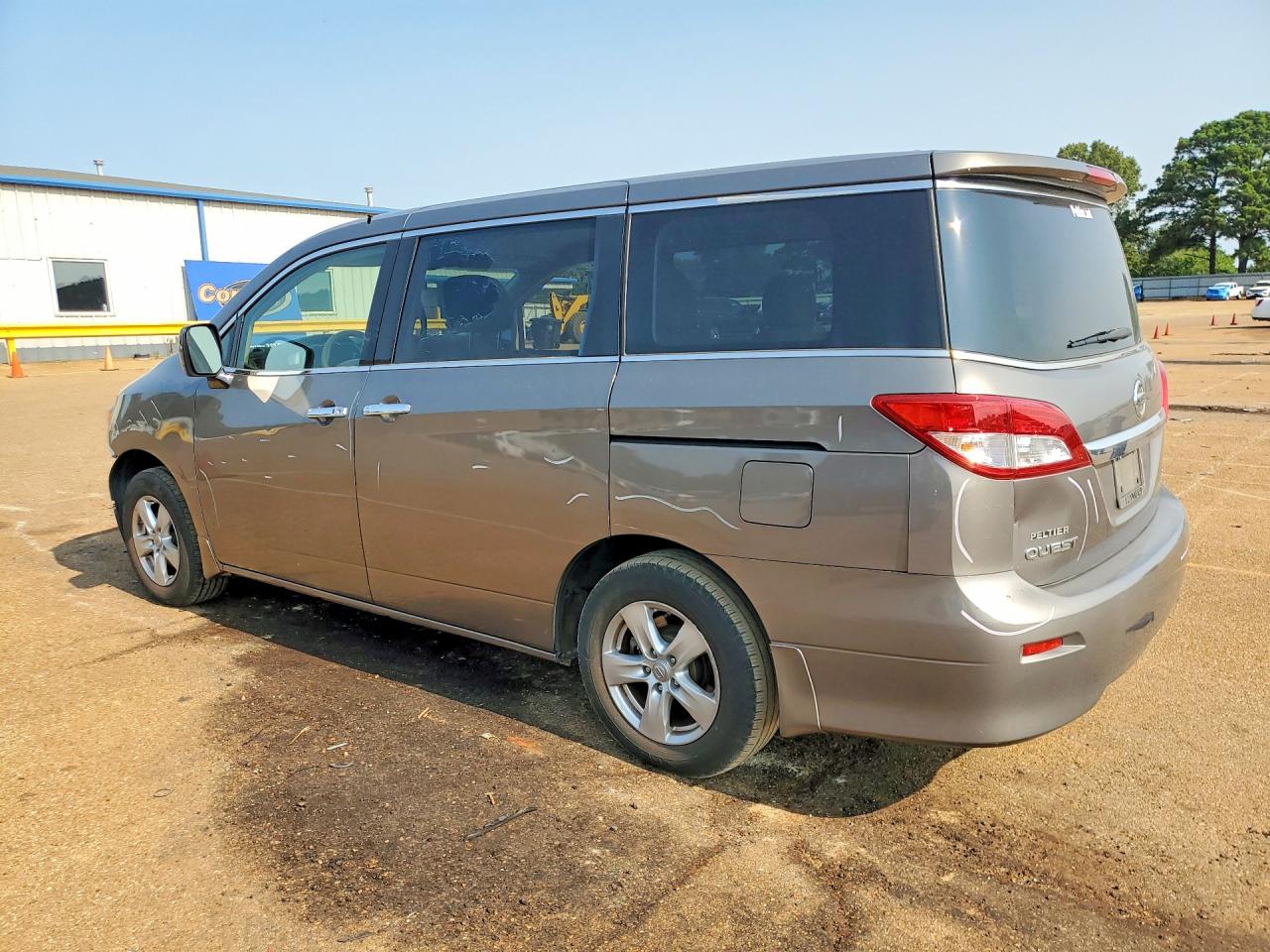 2015 NISSAN QUEST 3.5 SV — снимка 2