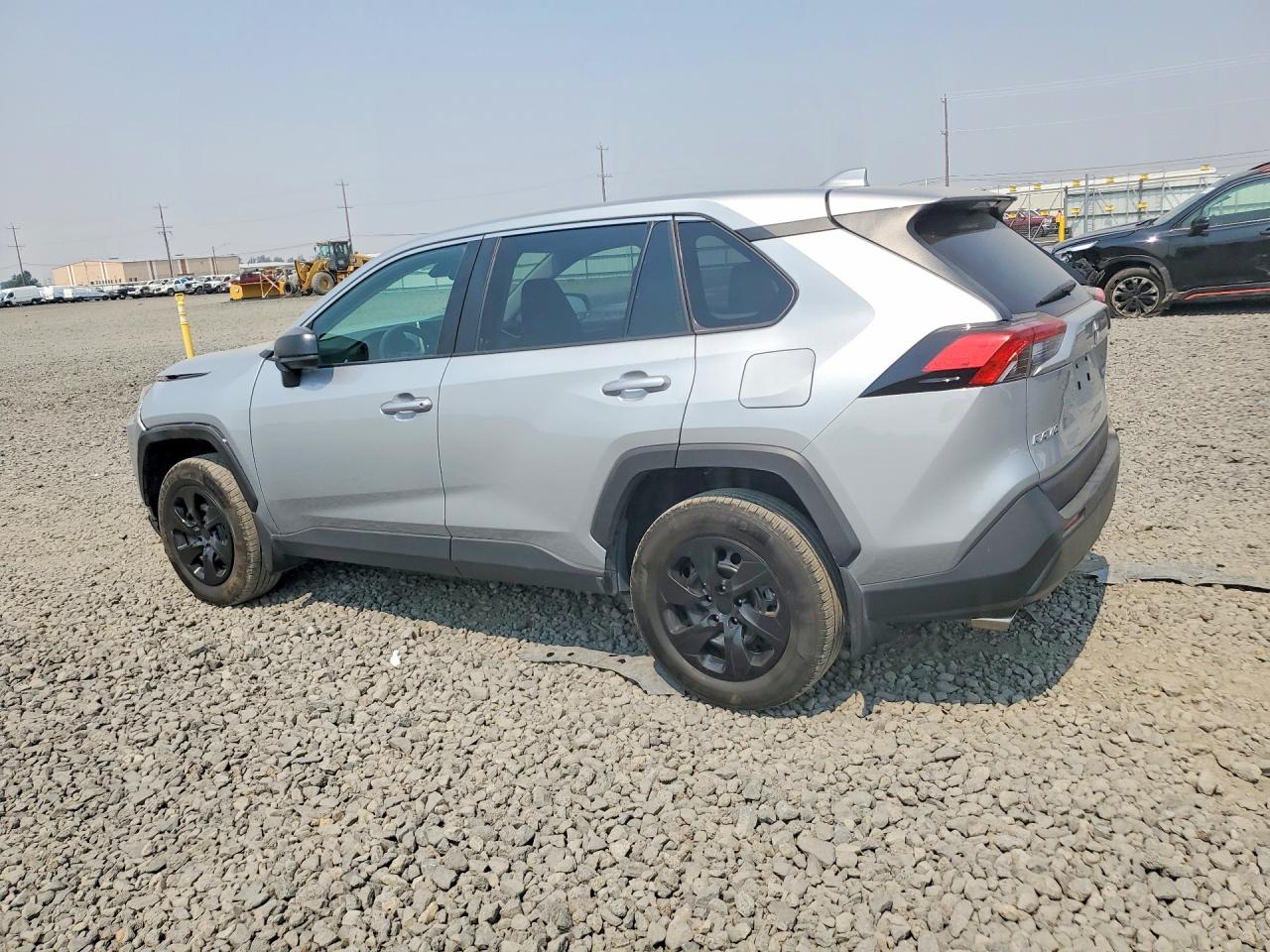 2024 TOYOTA RAV4 LE — снимка 2