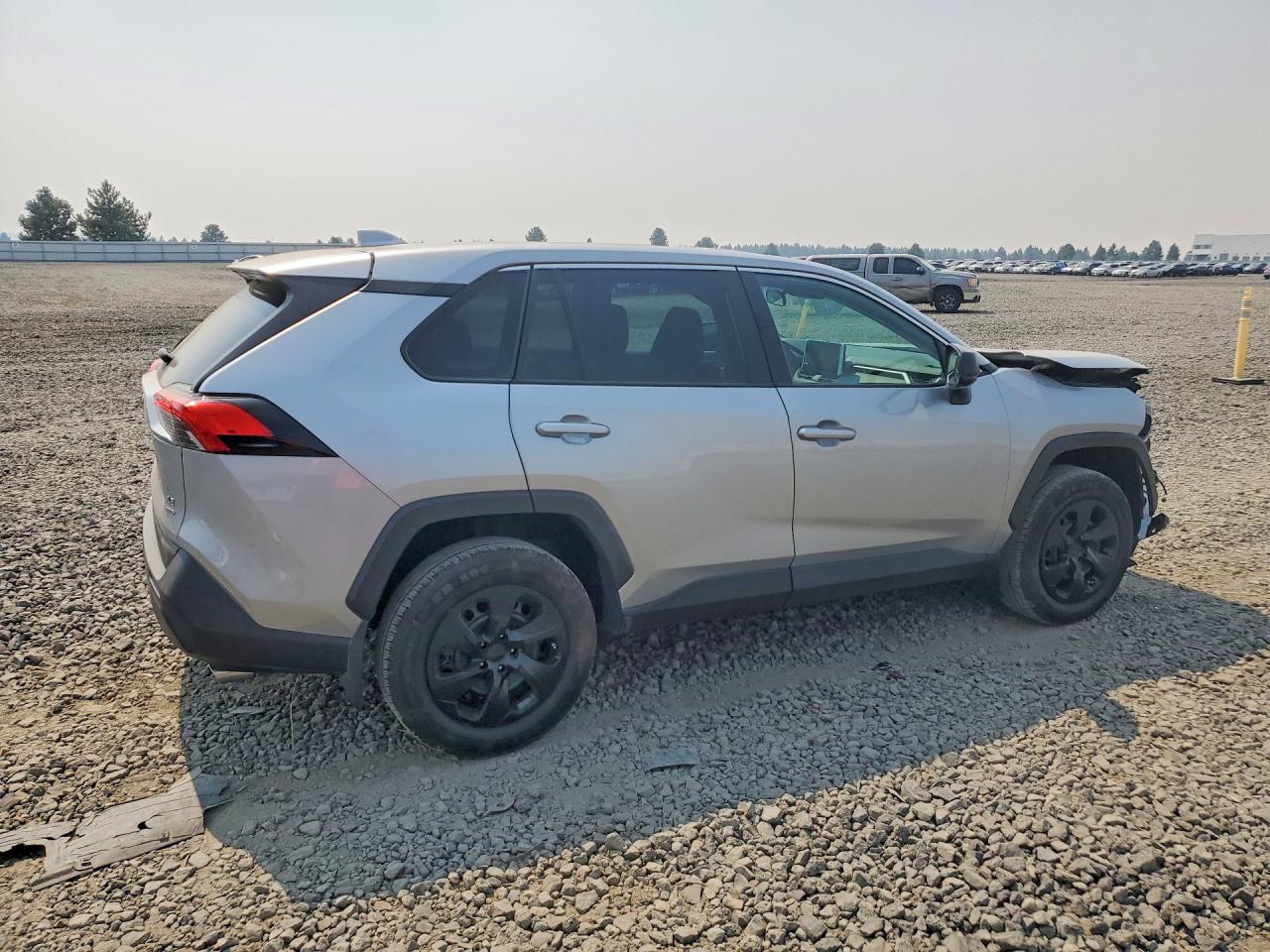 2024 TOYOTA RAV4 LE — снимка 3