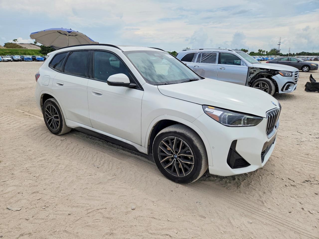 2026 BMW X1 XDRIVE28I — снимка 4