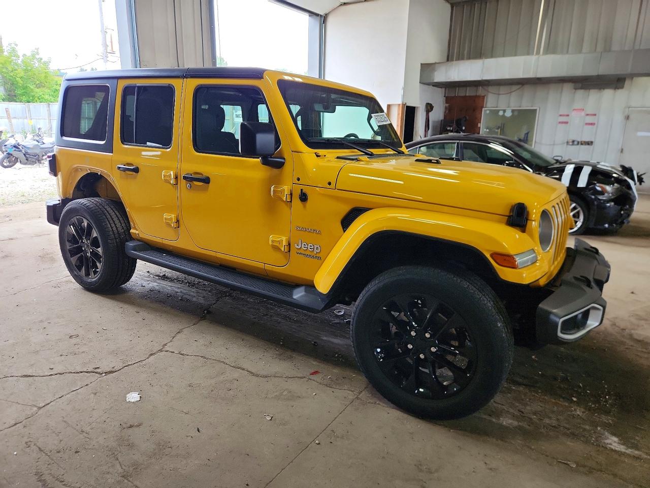 2021 JEEP WRANGLER UNLIMITED SAHARA 4XE — снимка 4