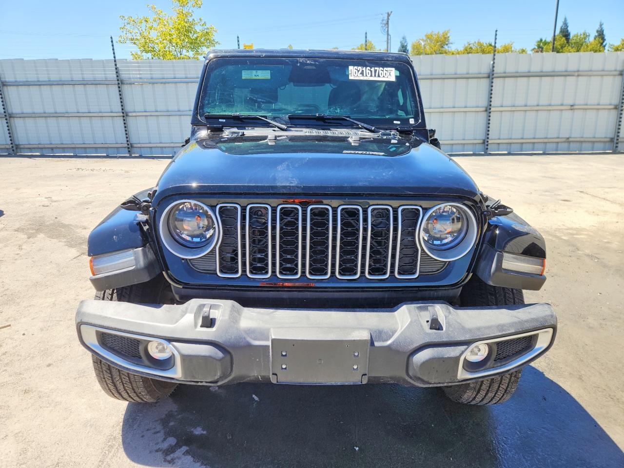2026 JEEP WRANGLER SAHARA — снимка 5
