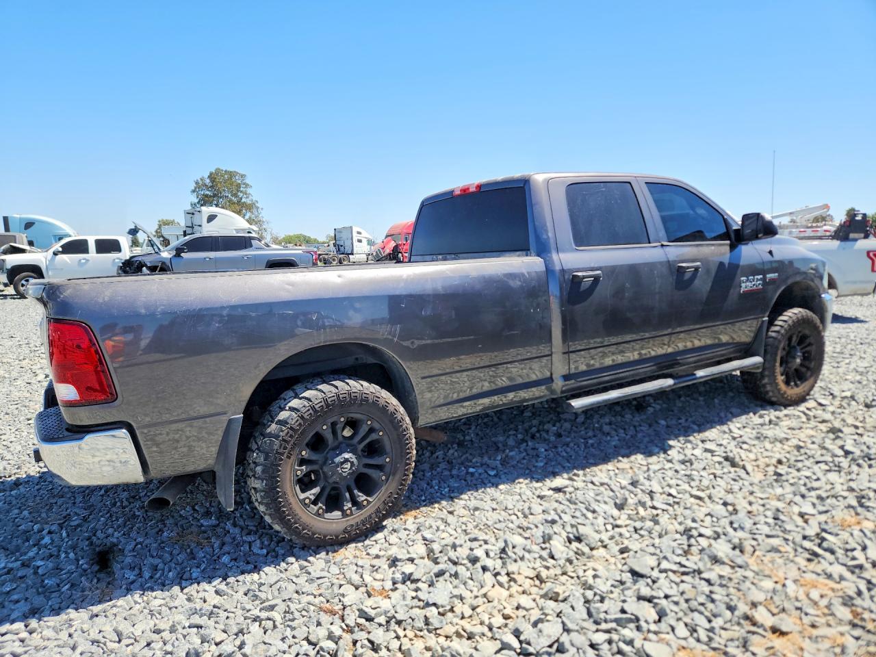 2015 RAM 3500 ST — снимка 3