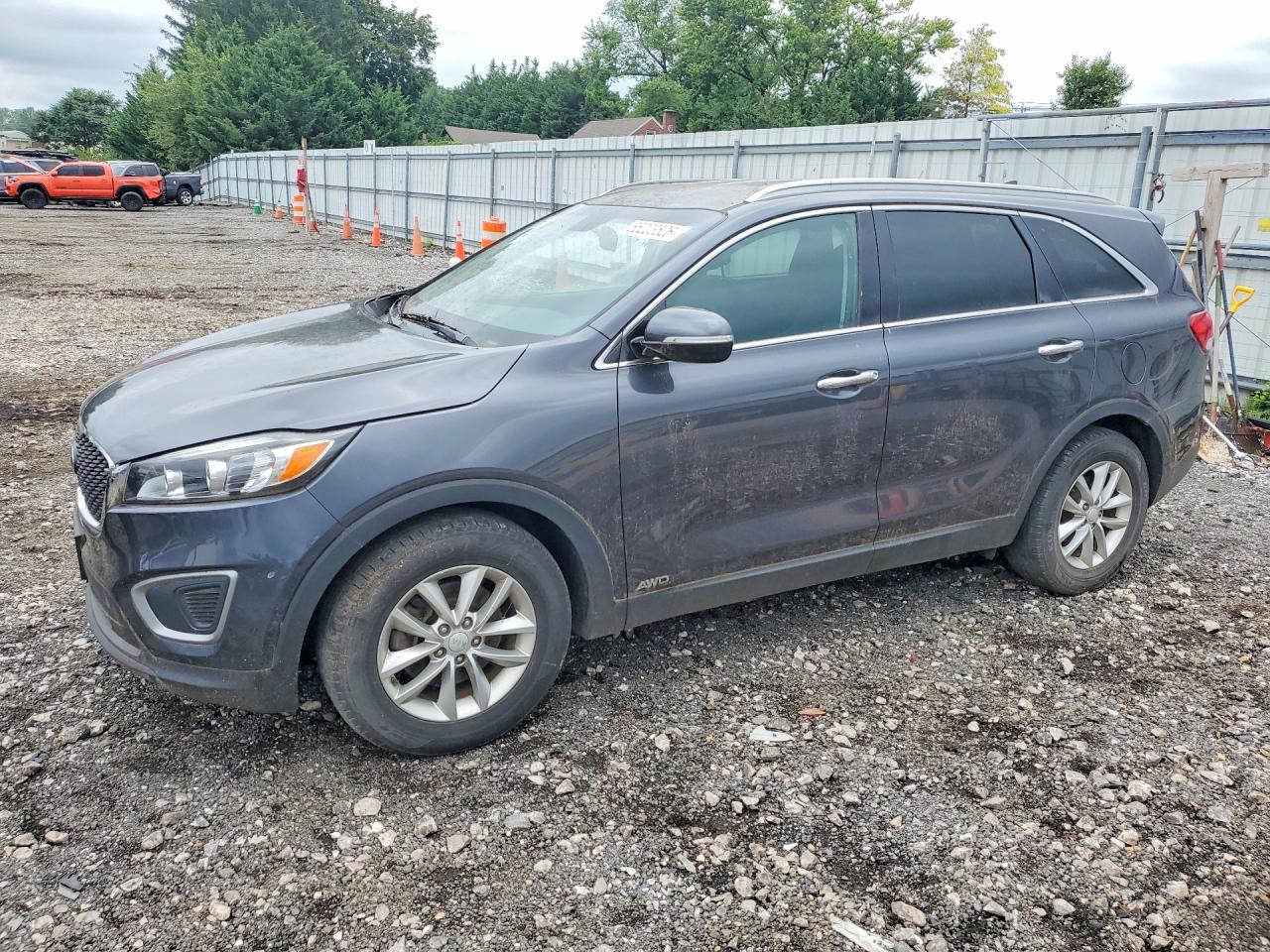 2018 KIA SORENTO LX