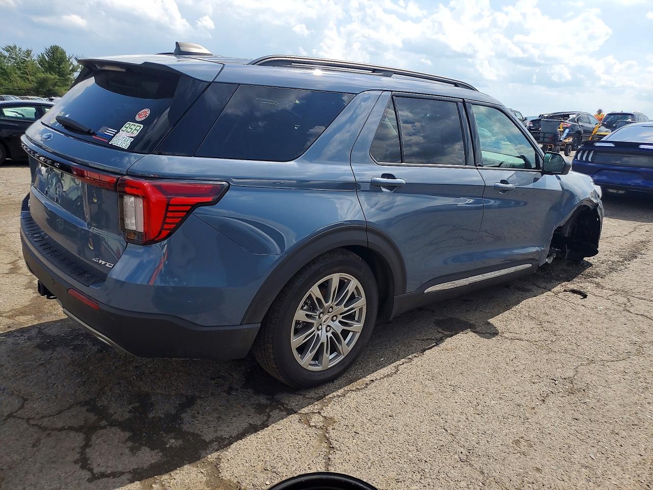 2025 FORD EXPLORER ACTIVE — снимка 3