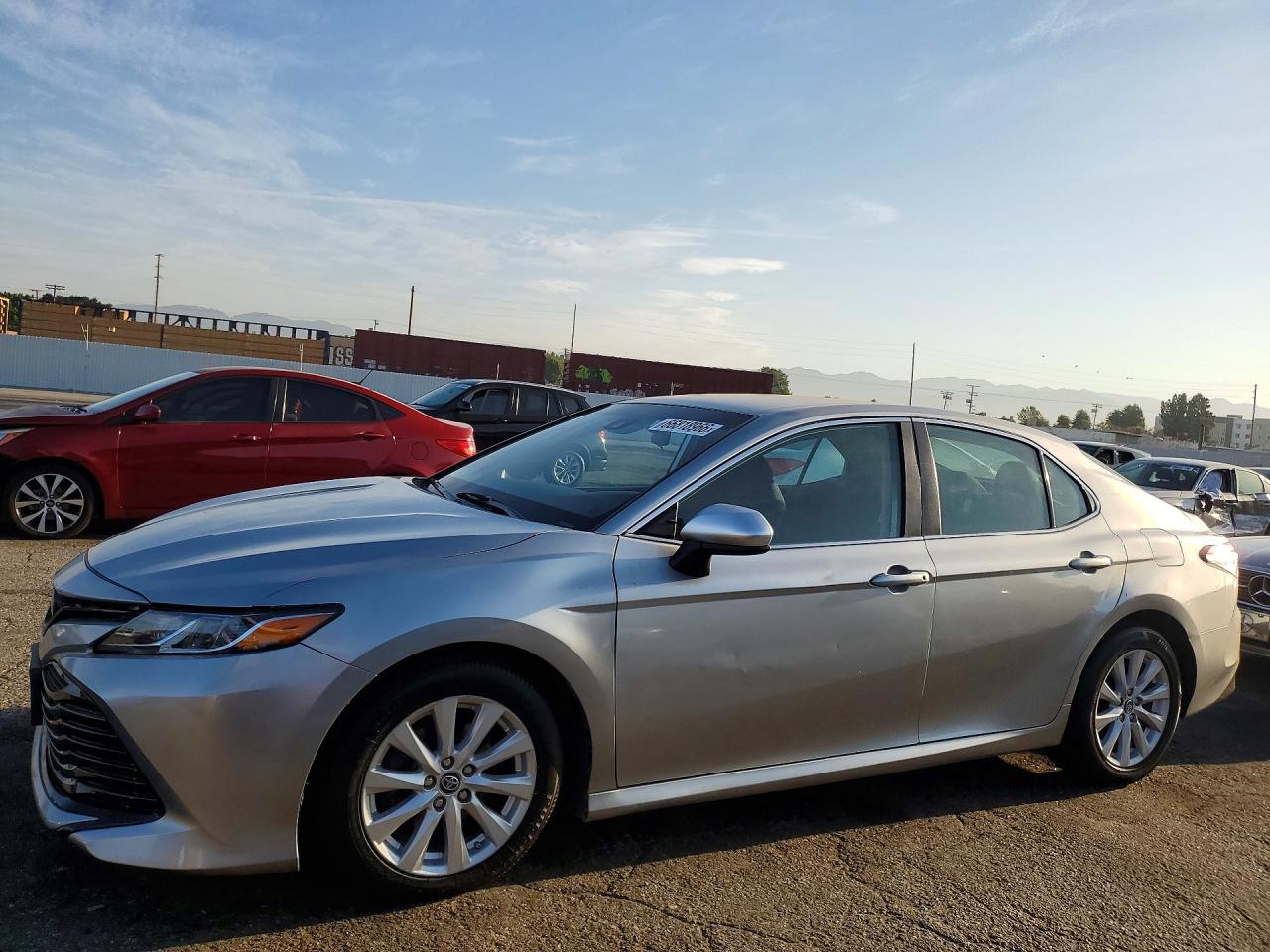 2019 TOYOTA CAMRY LE