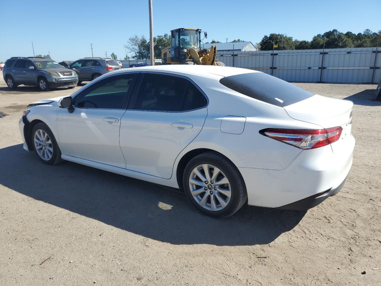 2018 TOYOTA CAMRY LE — снимка 2