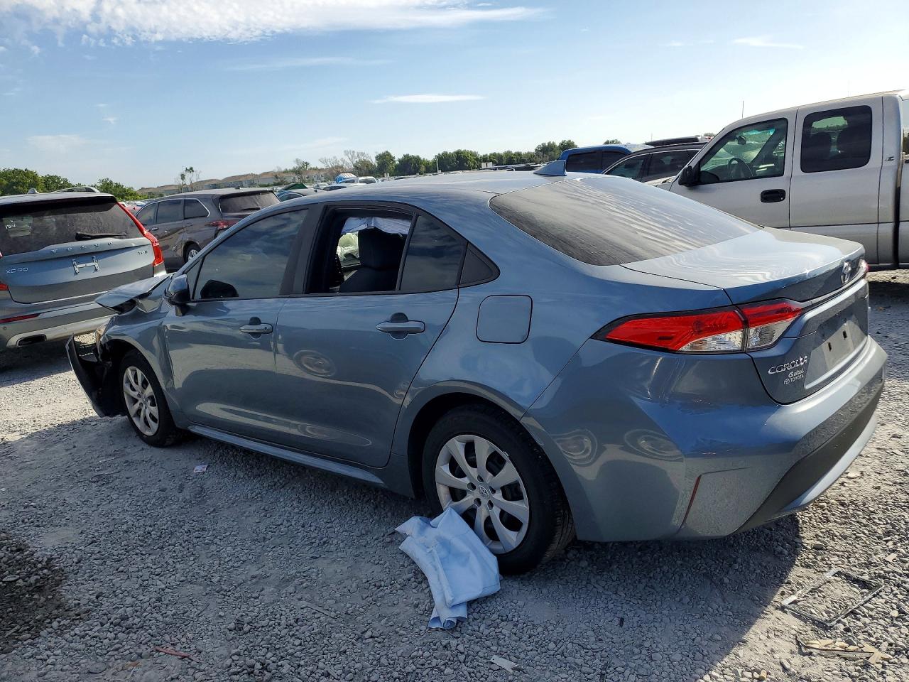 2020 TOYOTA COROLLA LE — снимка 2