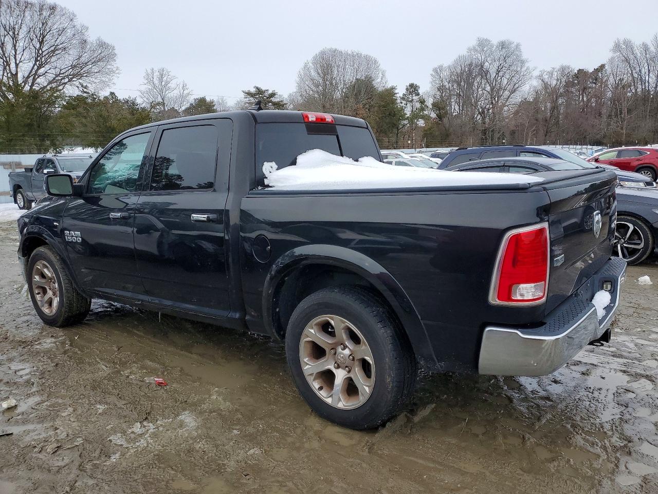 2016 RAM 1500 LARAMIE — снимка 2