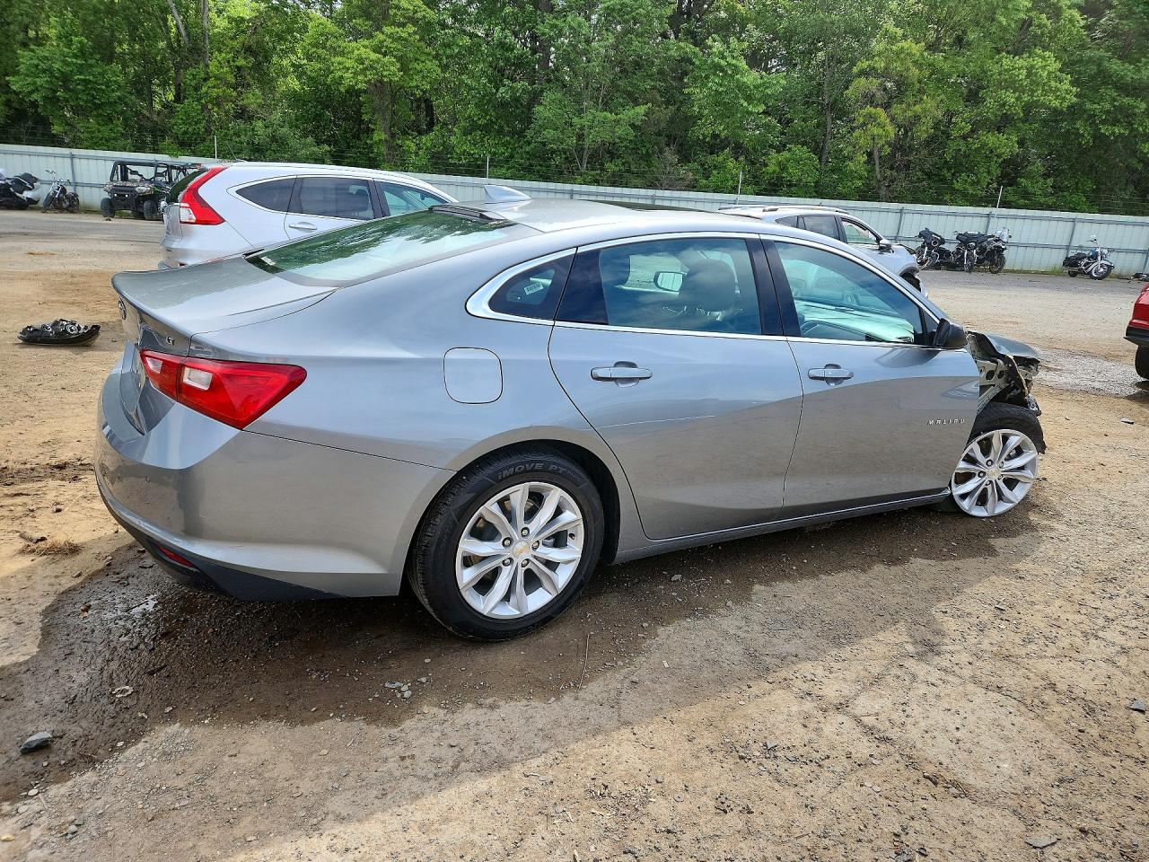 2024 CHEVROLET MALIBU LT — снимка 3