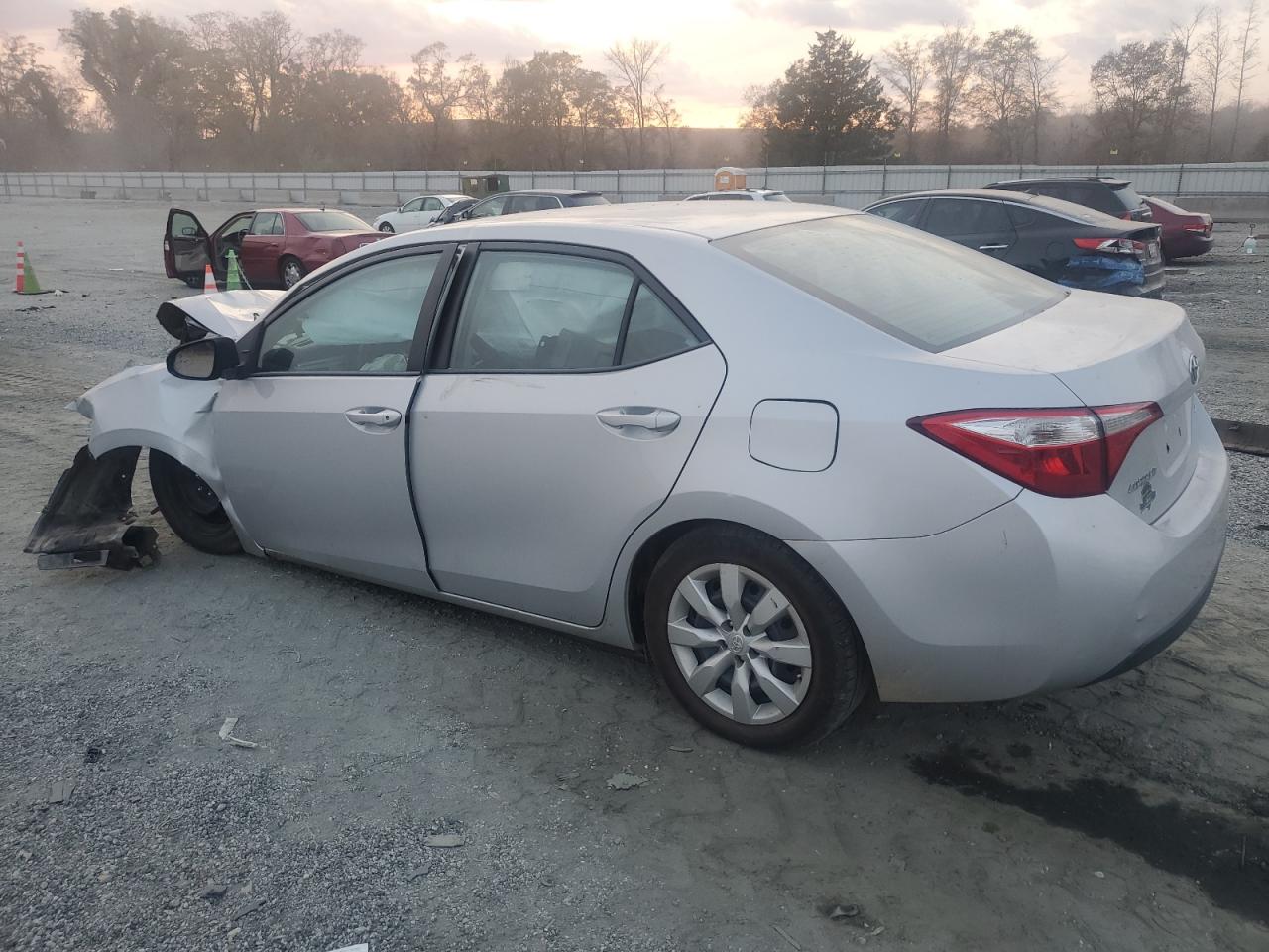 2015 TOYOTA COROLLA L — снимка 2