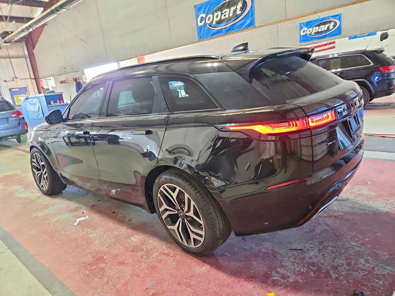 2018 LAND ROVER RANGE ROVER VELAR R-DYNAMIC SE — снимка 2
