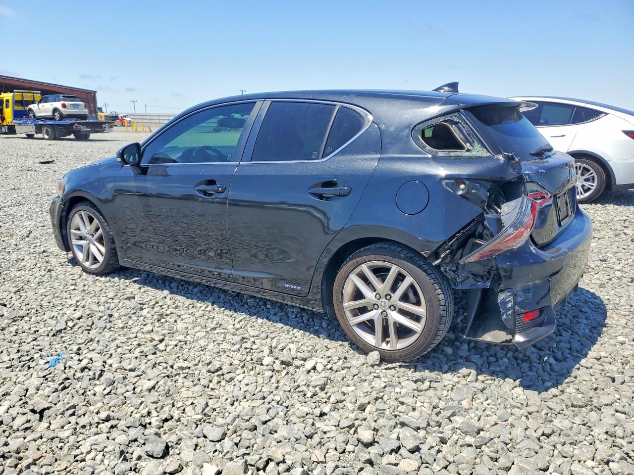 2017 LEXUS CT 200 — снимка 2