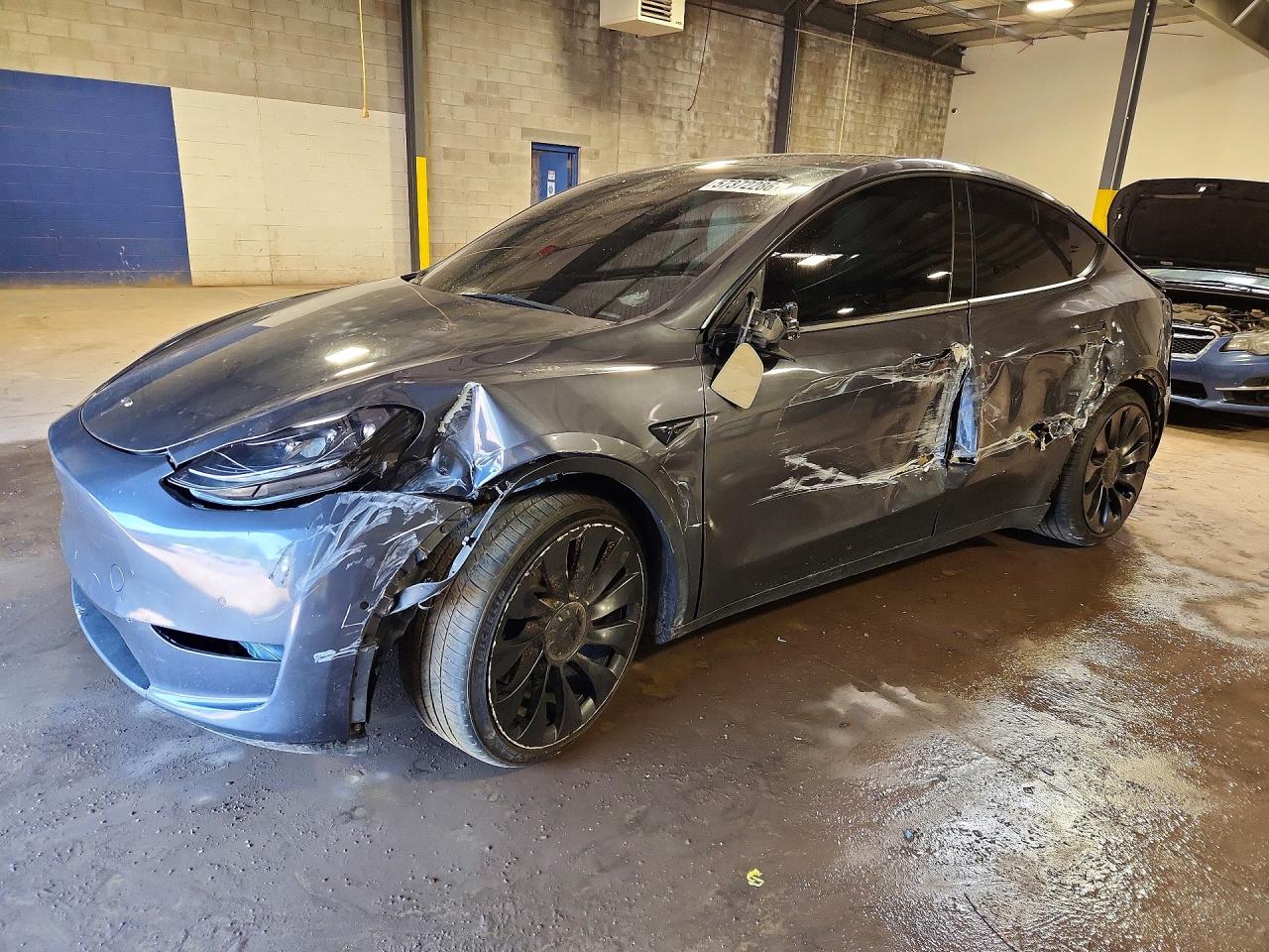 2022 TESLA MODEL Y