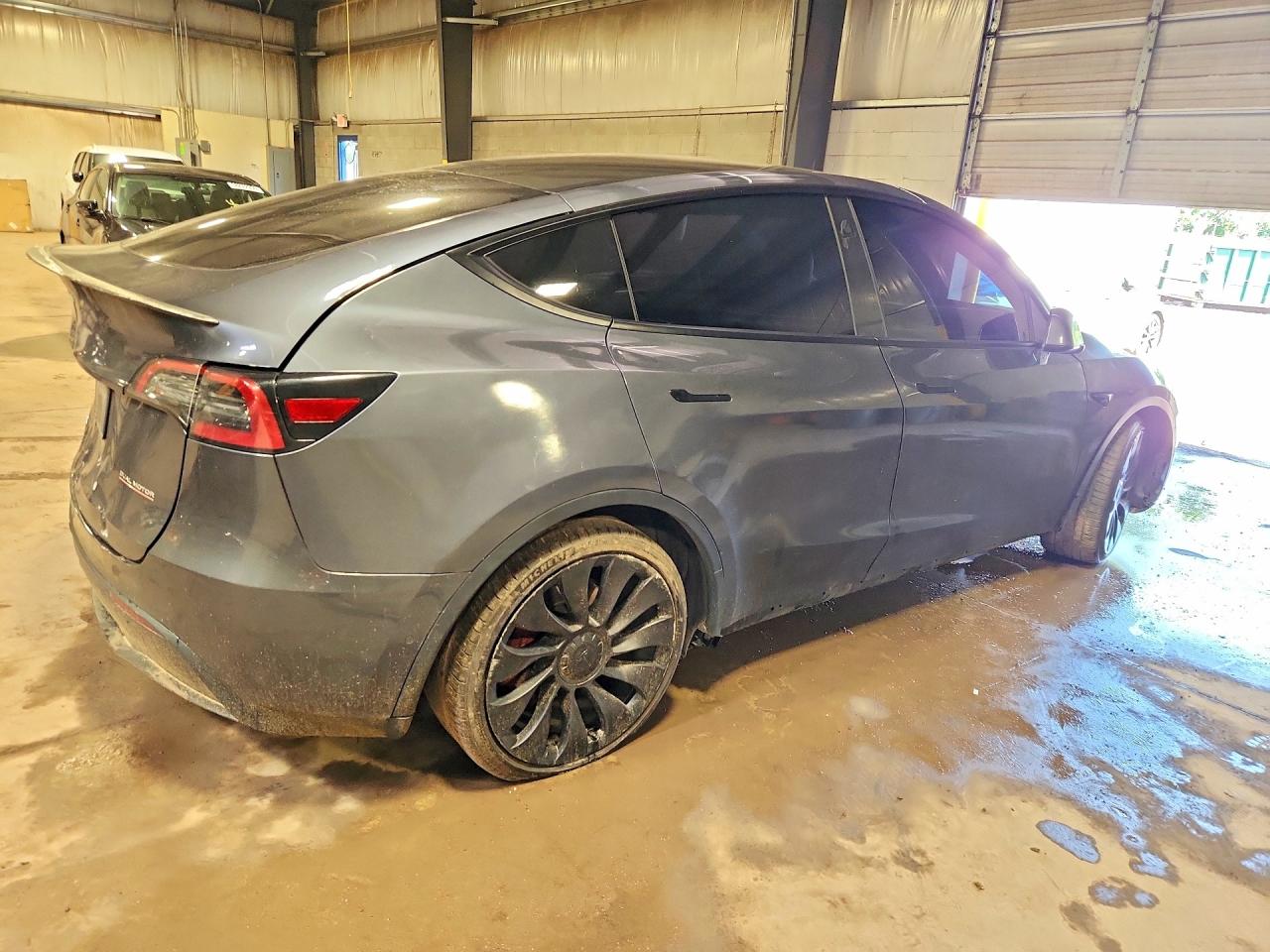 2022 TESLA MODEL Y — снимка 3