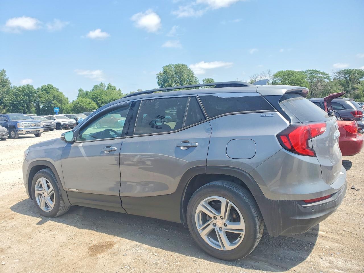 2018 GMC TERRAIN SLE — снимка 2
