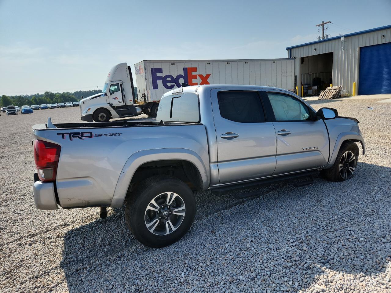 2019 TOYOTA TACOMA TRD SPORT — снимка 3