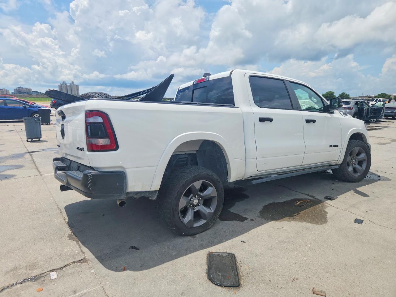 2023 RAM 1500 BIG HORN — снимка 3