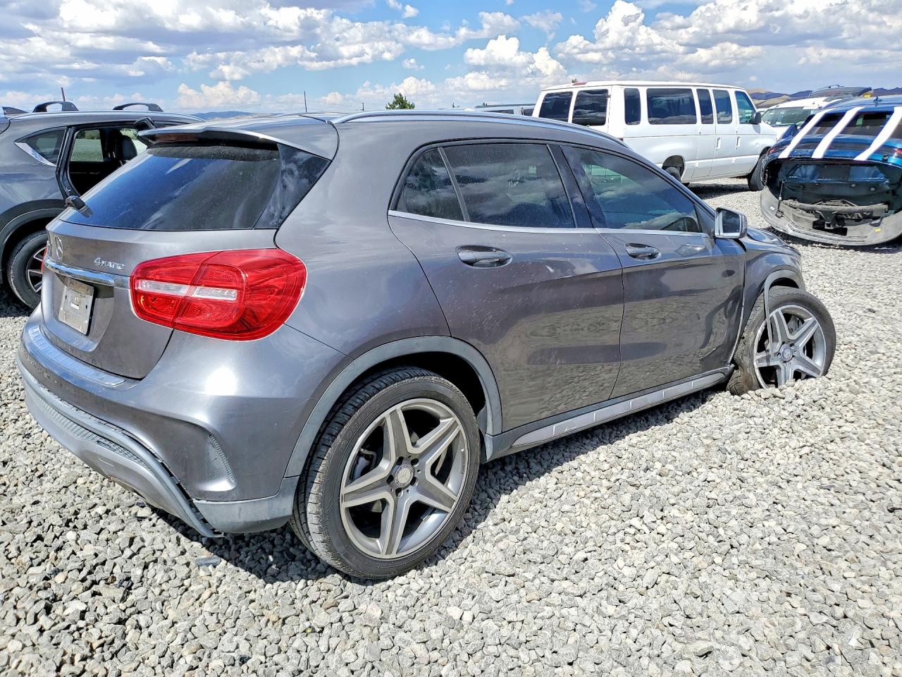 2015 MERCEDES-BENZ GLA 250 4MATIC — снимка 3