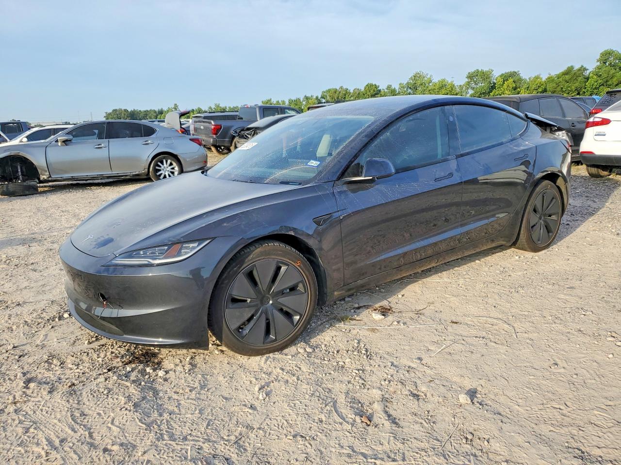 2024 TESLA MODEL 3