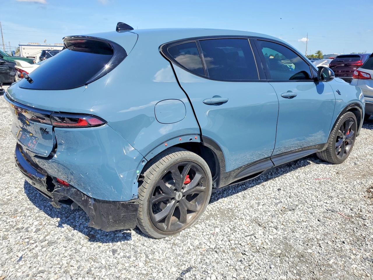 2024 DODGE HORNET R — снимка 3