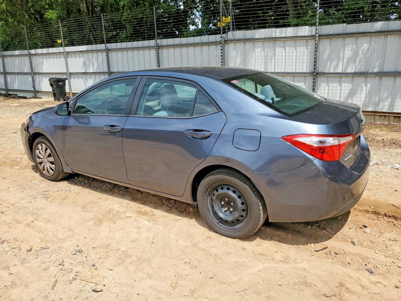 2015 TOYOTA COROLLA LE — снимка 2