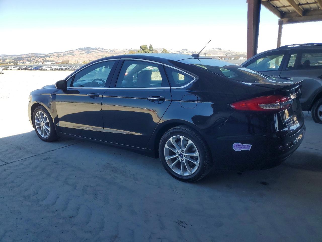 2019 FORD FUSION TITANIUM — снимка 2
