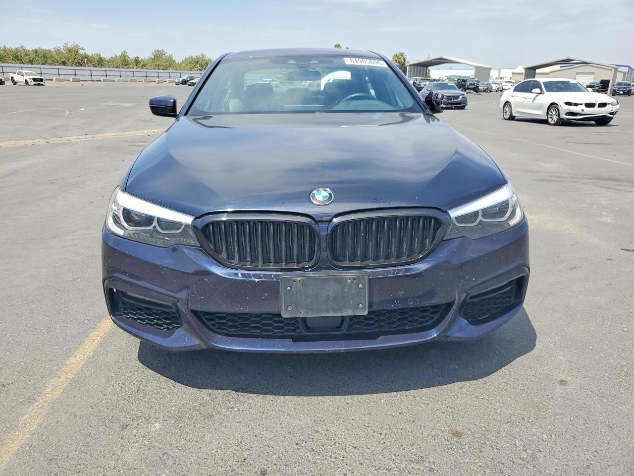 2019 BMW 530E — снимка 5